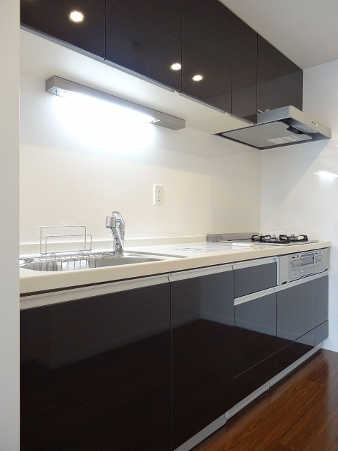 ニューライフ等々力　システムキッチン