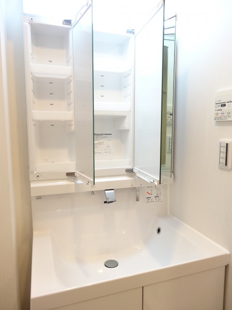 ガーデンハウス　洗面化粧台