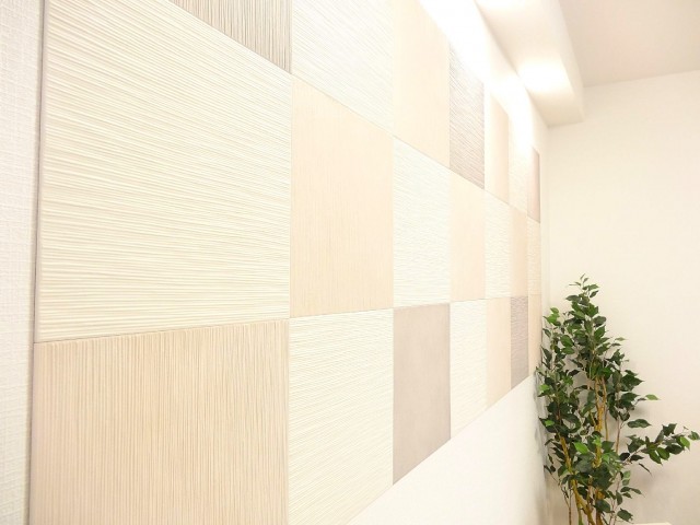 エスコートノヴェル白金高輪　壁面