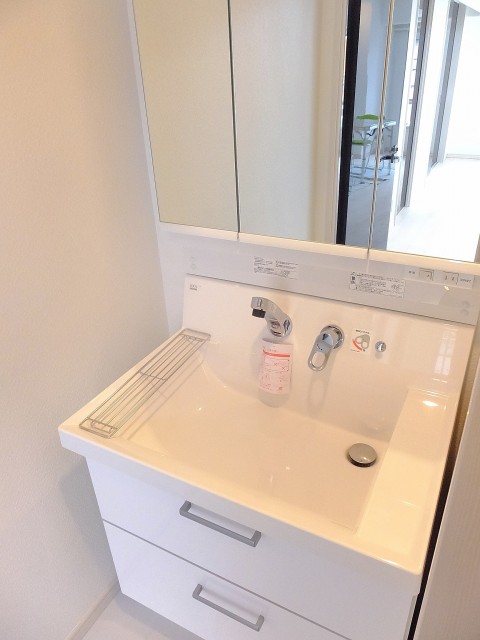 東建ニューハイツ九段　洗面台