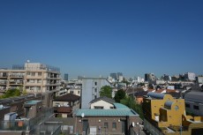 アールヴェール新宿弁天町　玄関前眺望702