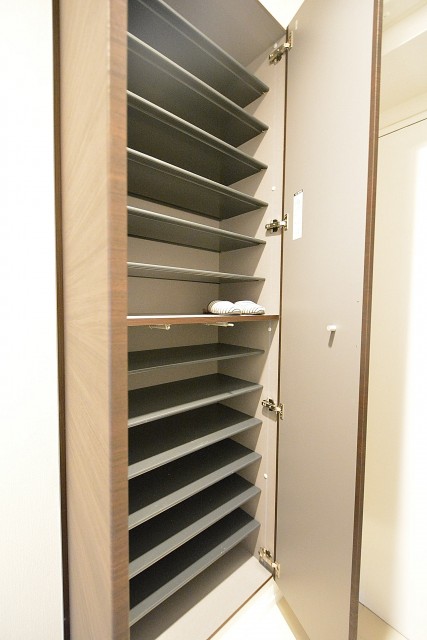 神宮前コーポラス　シューズBOX