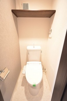神宮前コーポラス　トイレ
