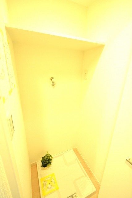 砧フラワーマンション　洗濯機置場