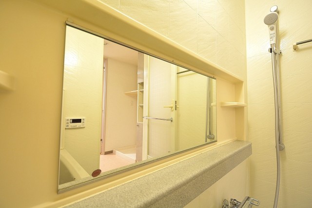 アールヴェール新宿弁天町　バスルーム402