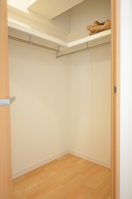 日興パレス南麻布第2　ウォークインクローゼット
