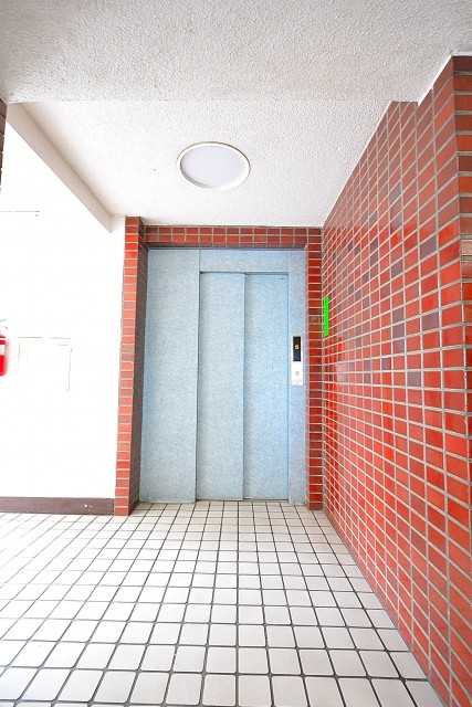 アイビハイツ三田　エレベーター