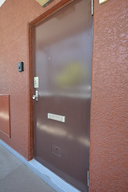 日興パレス南麻布第2 玄関扉