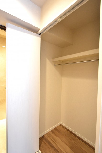 ファミール六本木　ベッドルーム２のクローゼット