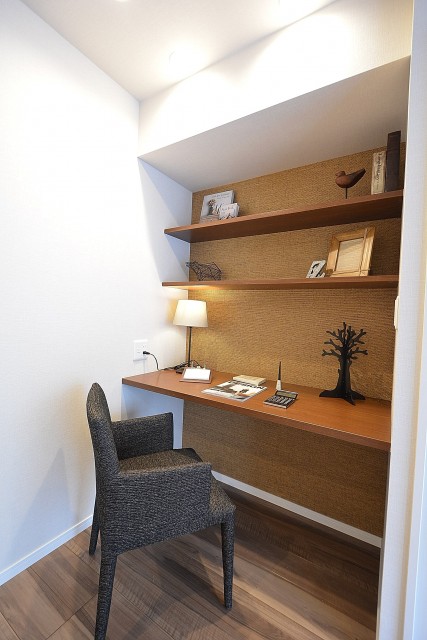 ファミール六本木　デスク