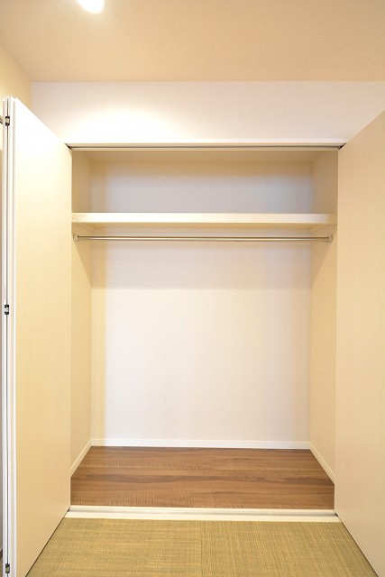 ファミール六本木 和室のクローゼット