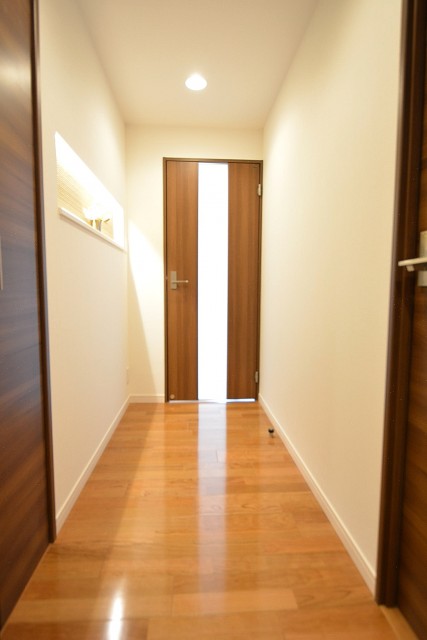 ライオンズヴィアーレ幡ヶ谷　廊下