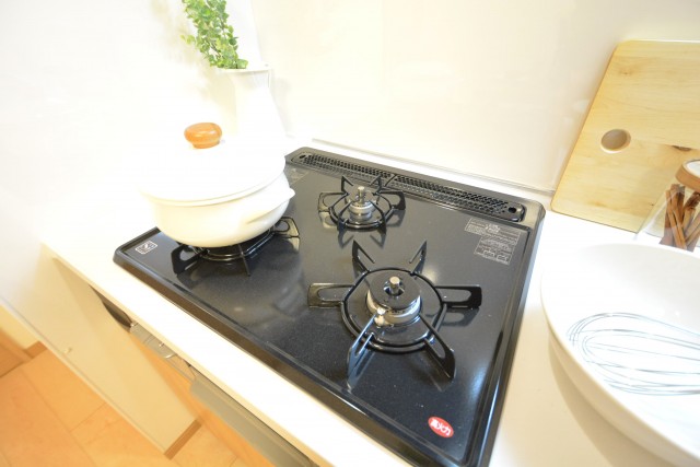 藤和護国寺コープ　ガスコンロ211