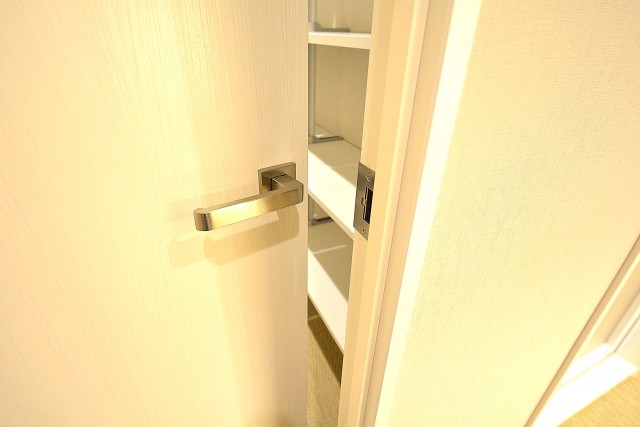 ファミール六本木　ストックルーム