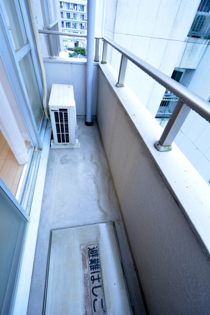 ハラダ面影橋マンション　キッチン横バルコニー