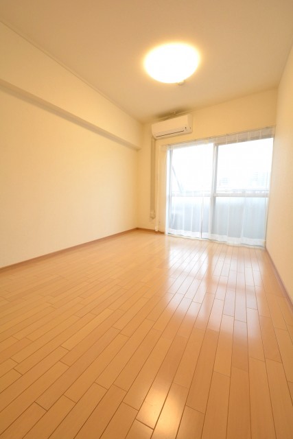 ハラダ面影橋マンション　洋室約７帖