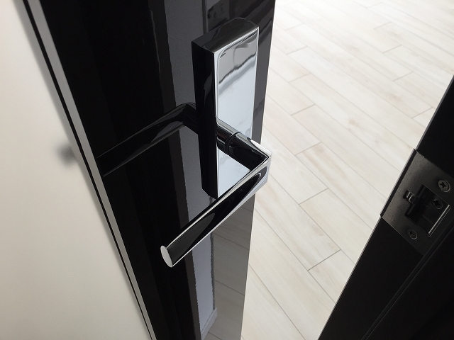 目白ガーデニア　リビングダイニングキッチンへ