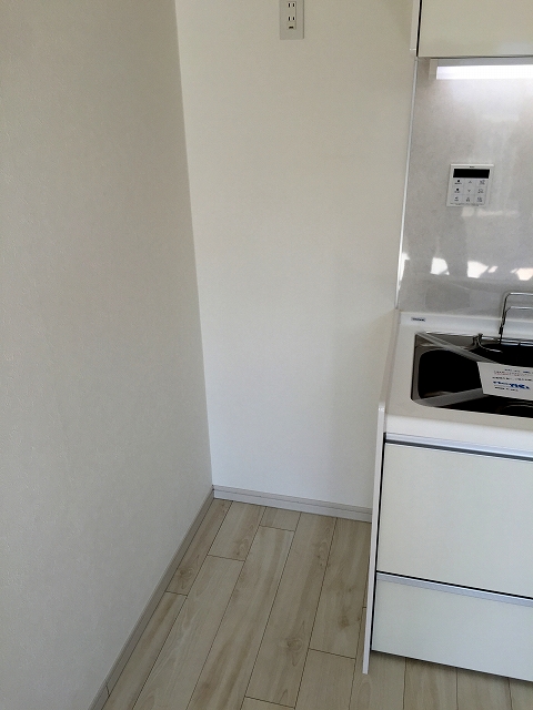 目白ガーデニア　キッチン冷蔵庫置場