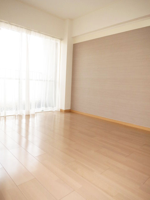 目白武蔵野マンション　約6帖の洋室