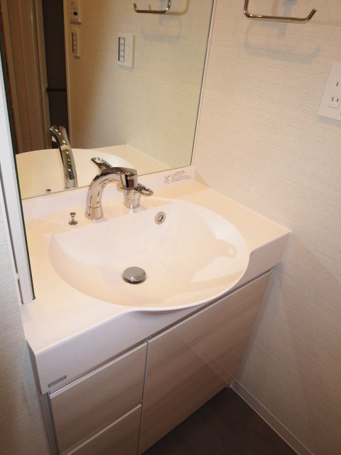 使い勝手良さそうな洗面化粧台