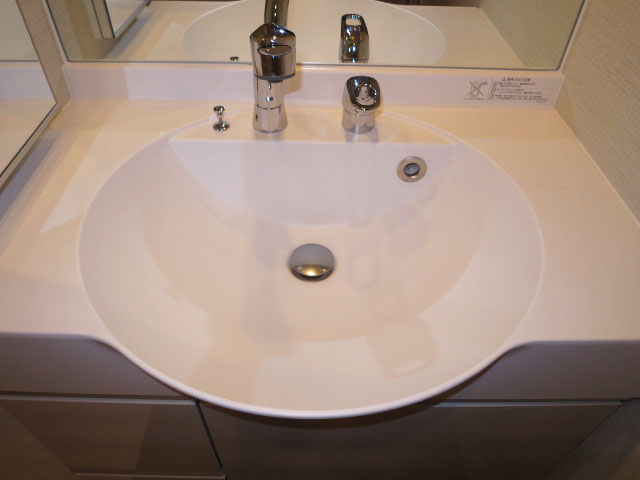 使い勝手良さそうな洗面化粧台