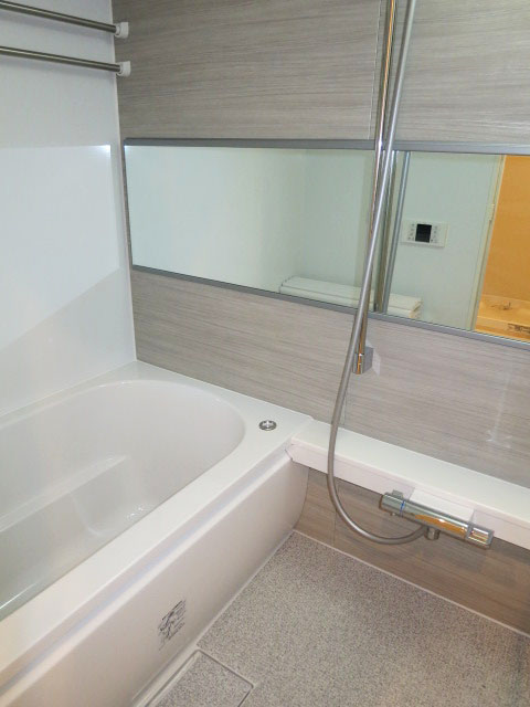 新宿パークサイド永谷　ゆったりサイズのバスルーム