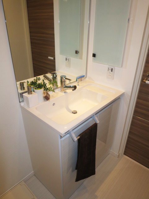 西新宿ハウス　オシャレな洗面化粧台306