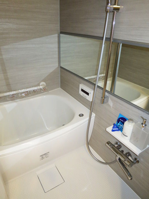 西新宿ハウス　ゆったりサイズのバスルーム306