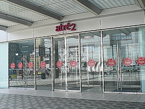 秀和目黒レジデンス　目黒駅