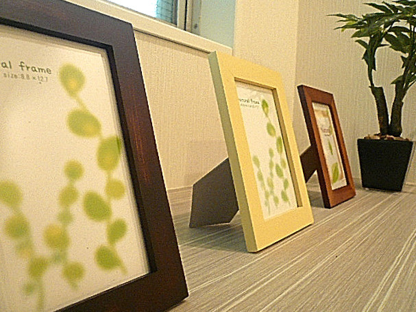 秀和目黒レジデンス　カウンター付玄関収納