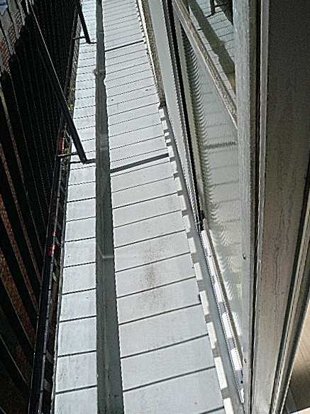 秀和目黒レジデンス　バルコニー