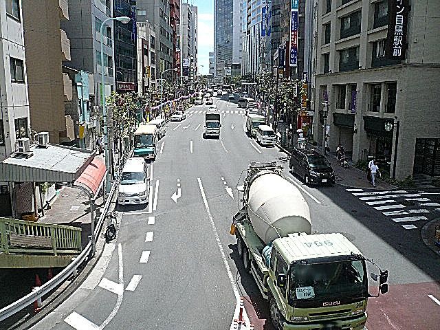 秀和目黒レジデンス　マンションまでの道のり