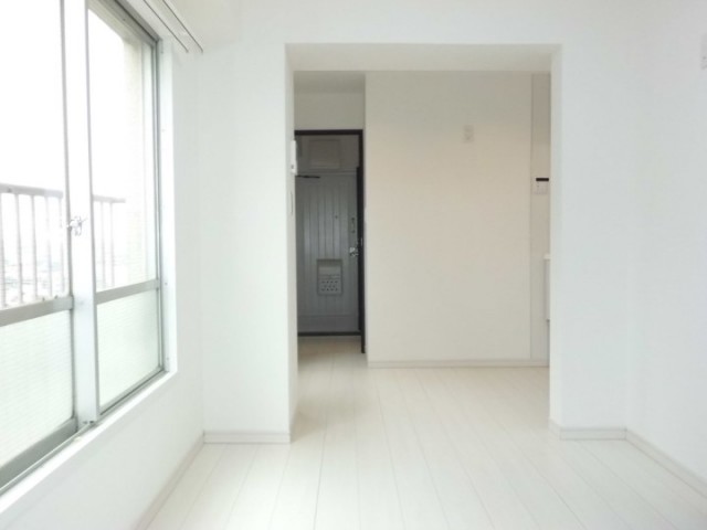 中野永谷マンション　玄関2