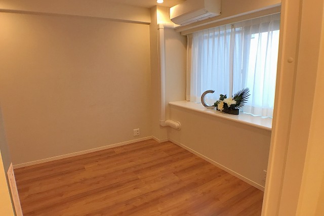 ライオンズヴィアーレ幡ヶ谷 洋室①