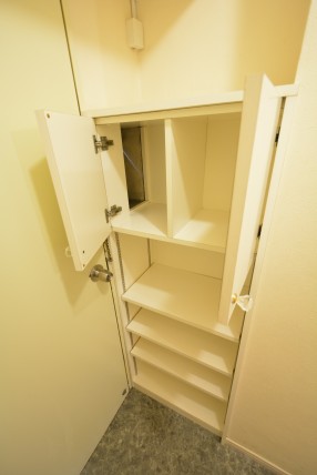 神宮前コーポラス 玄関