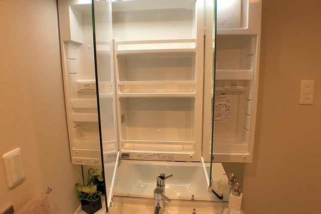 ライオンズヴィアーレ幡ヶ谷 洗面