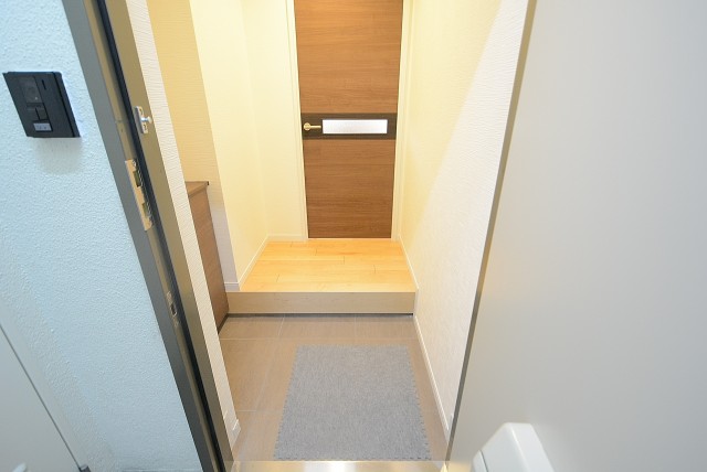 コンド田園調布 玄関