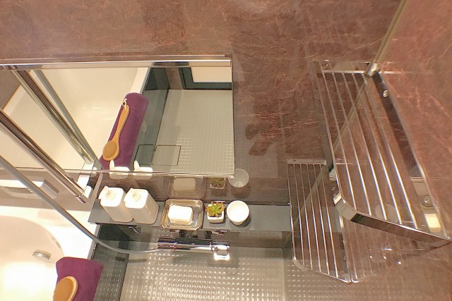 月島リバーハウス バス