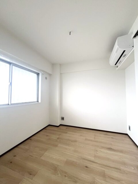 アイビハイツ三田 洋室1 アイビハイツ三田 洋室1