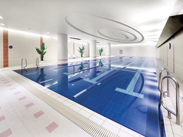 コンシェリア西新宿　共用プール