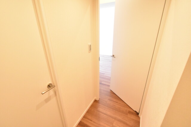 三軒茶屋シティハウス 洋室1