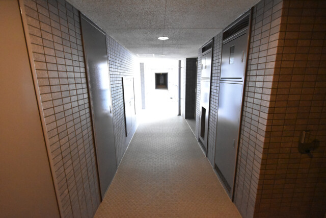 三軒茶屋シティハウス 玄関