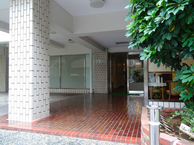 セイントマンション　エントランス