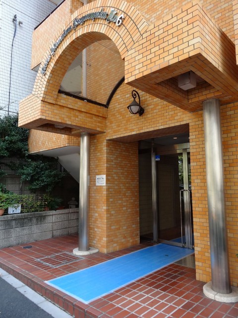 ライオンズマンション神楽坂第6　エントランス