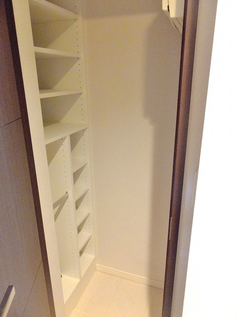 コンシェリア西新宿　SIC709