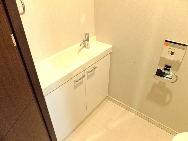 コンシェリア西新宿　トイレ709