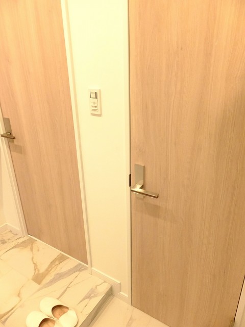 目黒グランドール　玄関