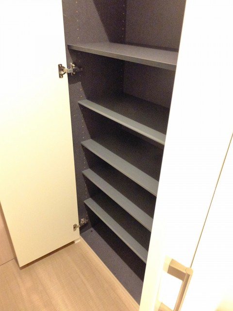 目黒グランドール　シューズボックス