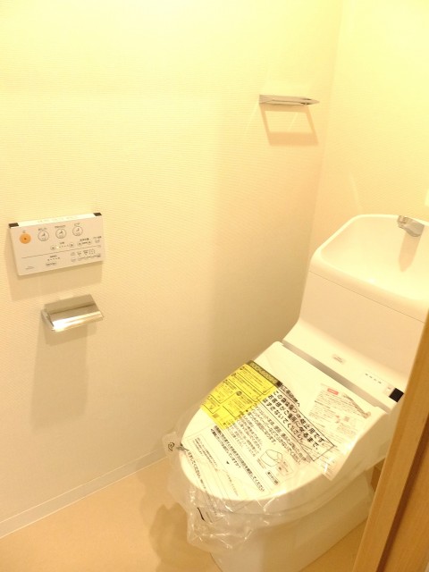 御苑パビリオン　トイレ