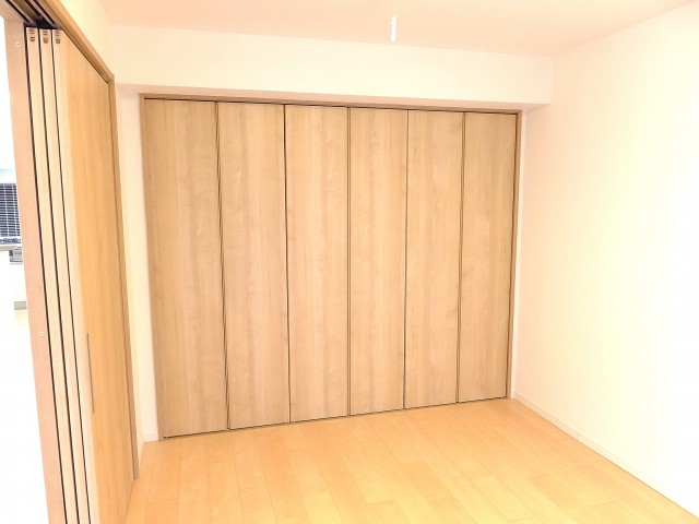 御苑パビリオン　洋室